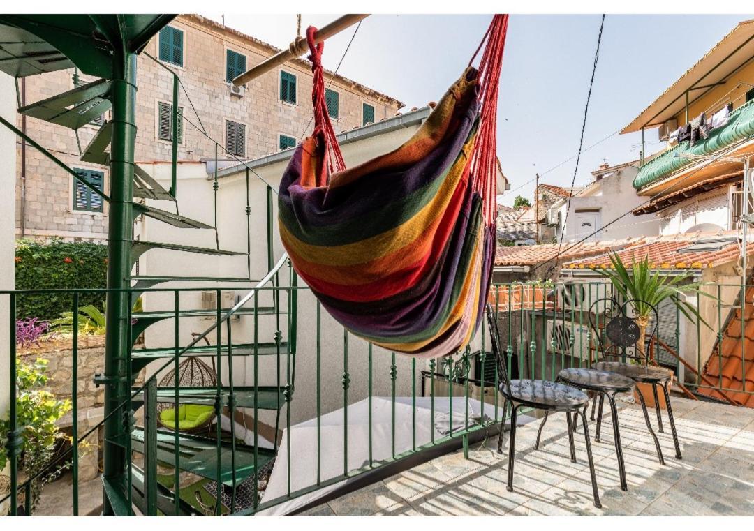 Villa Angie Old Town With Jacuzzi สปลิท ภายนอก รูปภาพ
